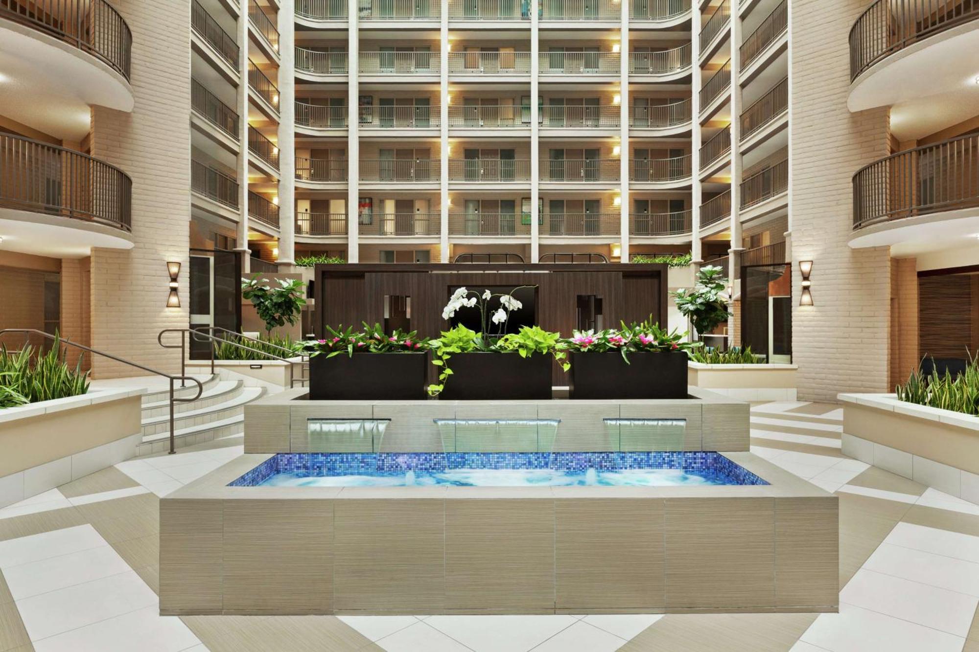 Embassy Suites By Hilton Arcadia-Pasadena Area Exterior photo